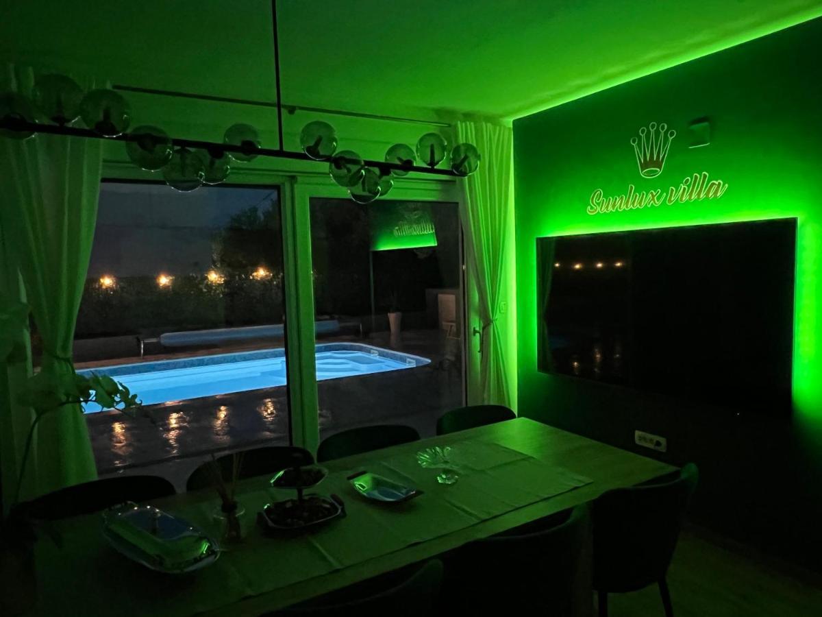 Sunluxvilla ,Heated Pool, Ir Sauna Kaštela Exteriér fotografie